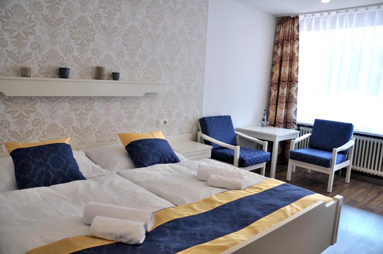 Hotel Eleon Бад-Тайнах-Цавельштайн Экстерьер фото