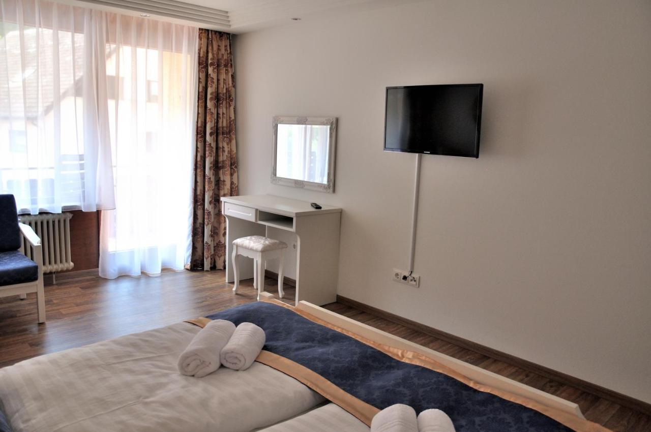 Hotel Eleon Бад-Тайнах-Цавельштайн Экстерьер фото
