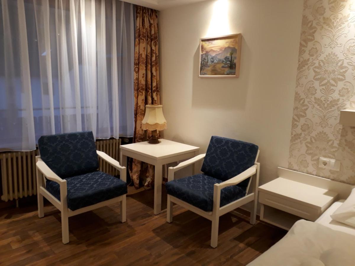 Hotel Eleon Бад-Тайнах-Цавельштайн Экстерьер фото